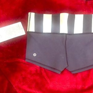 BRAND NEW Lululemon Boogie Short size 4